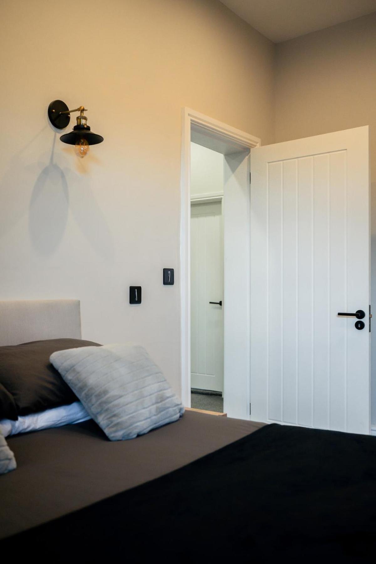 Modern 5 Bedroom Terraced Luxurious House Colwyn Bay Exterior foto