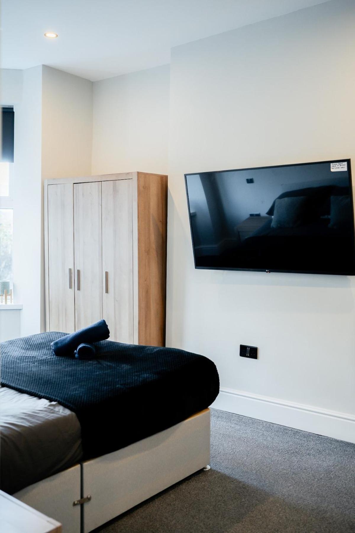 Modern 5 Bedroom Terraced Luxurious House Colwyn Bay Exterior foto
