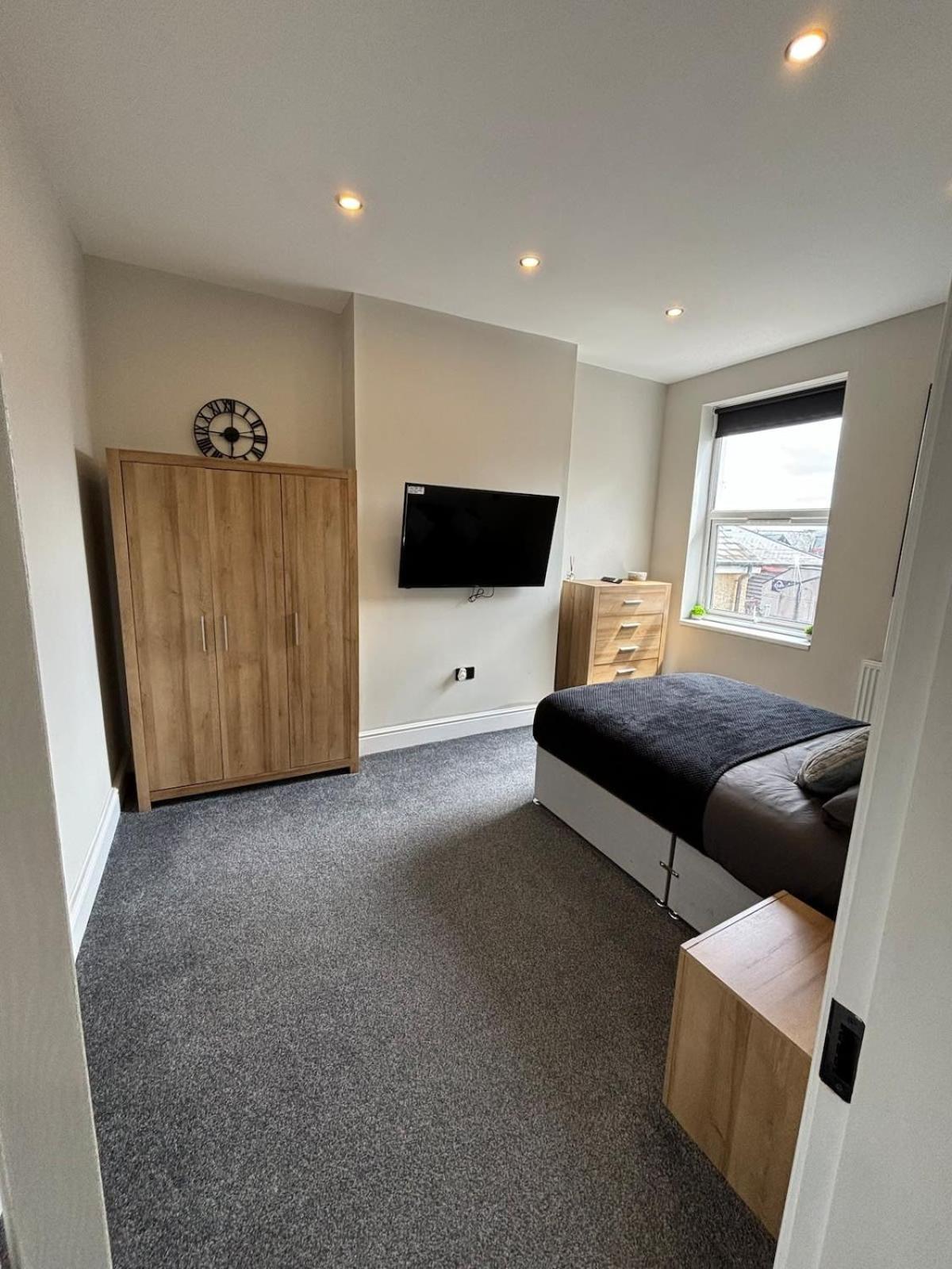 Modern 5 Bedroom Terraced Luxurious House Colwyn Bay Exterior foto