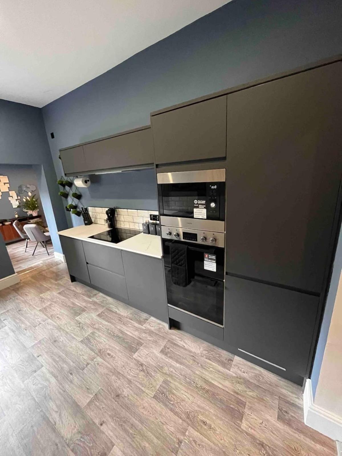 Modern 5 Bedroom Terraced Luxurious House Colwyn Bay Exterior foto